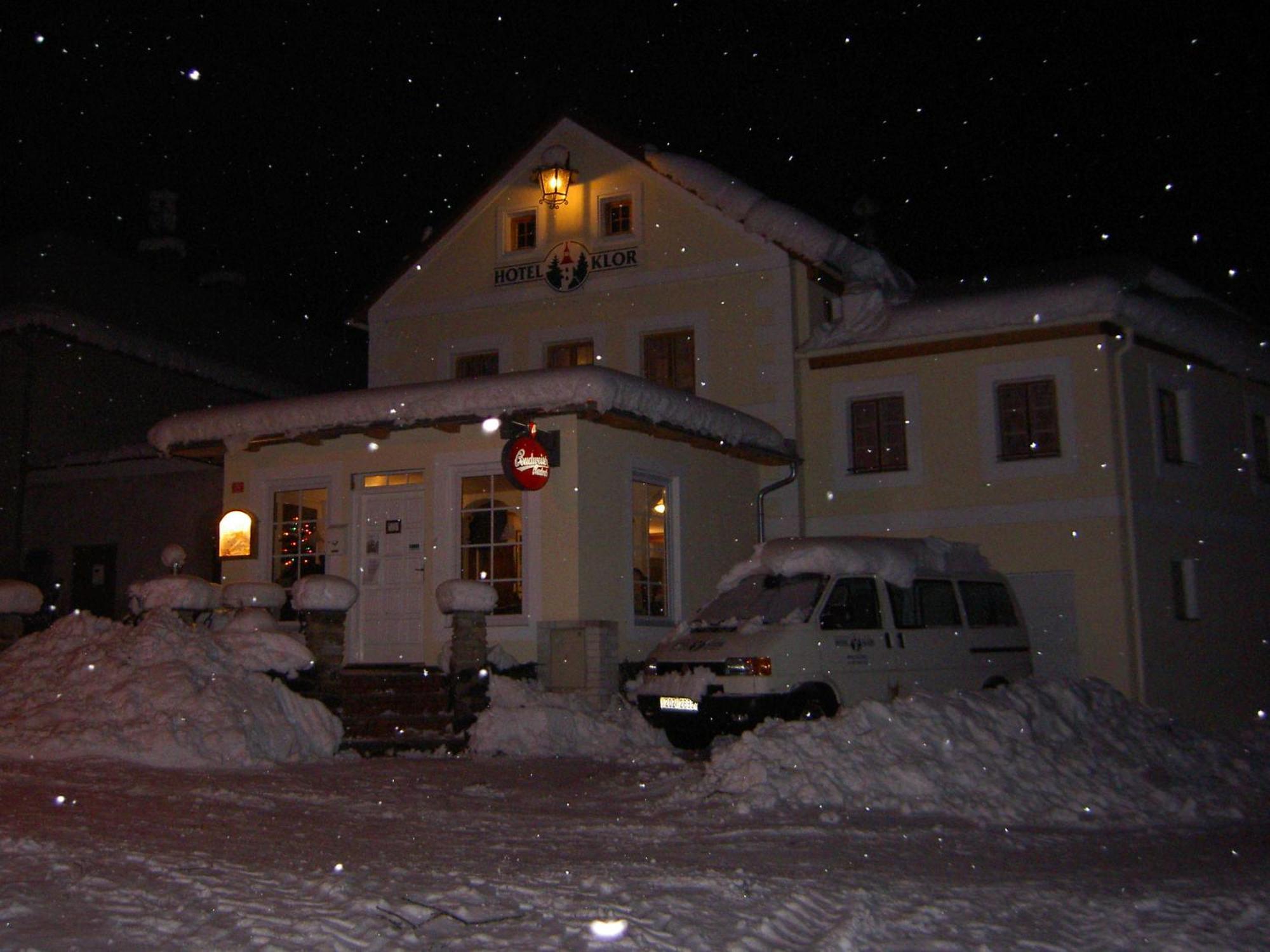 Hotel Klor Doudleby Exteriör bild